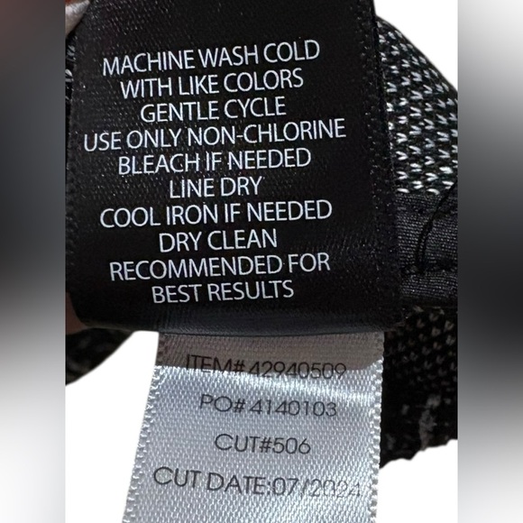 Torrid Black and White Boucle Textured Jacket Size Large - Picture 9 of 11